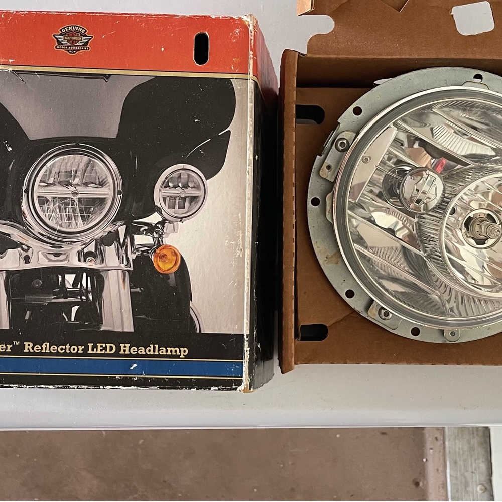 Harley-Davidson 7” Daymaker Reflector LED Headlamp